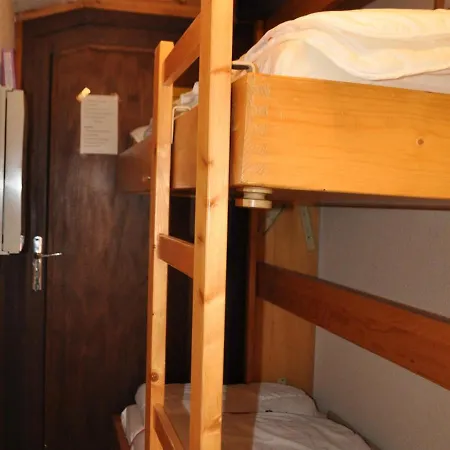 Studio Chatel, 1 Piece, 4 Personnes - Fr-1-693-40 Appartement Châtel